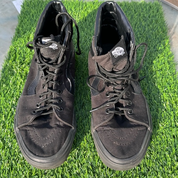 Vans Sk8 Hi Canvas Shoe - Picture 2 of 6